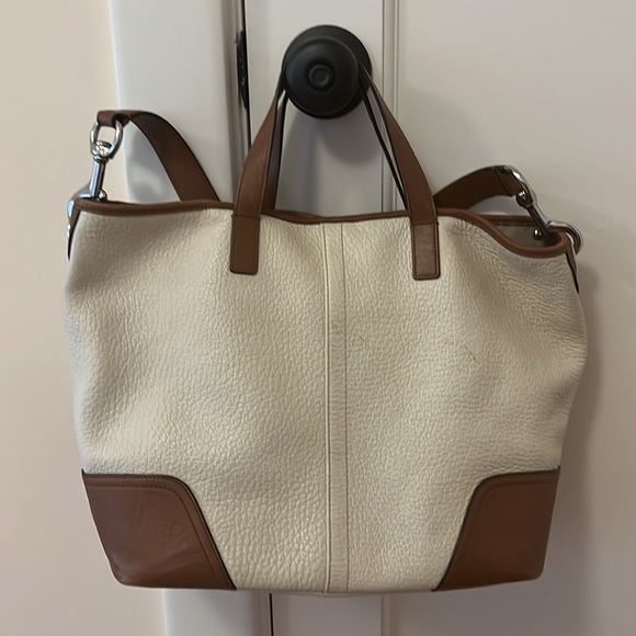 Coach Hadley Luxe Grain Leather Bag in SILVER/IVORY No C1492-F31334. - Picture 2 of 13